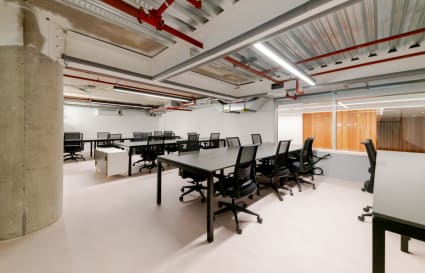 20 Person Serviced Office | 540 Sq. Ft.