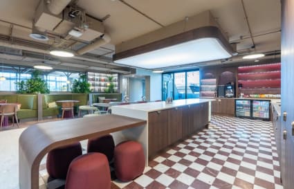 19 Person Private Office in London with Meeting Room and Breakout | 817 sq ft 
