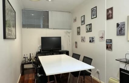 Desk Space in Crows Nest – Professional Architecture Office