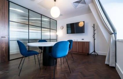 External Private Office for up to 2 People
