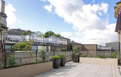 Managed Office for up to 18 Desks with 2 Meeting Rooms | 1,384 Sq. Ft.