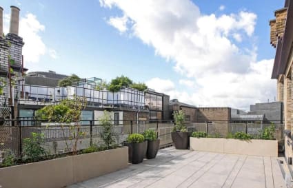 Managed Office for up to 18 Desks with 2 Meeting Rooms | 1,384 Sq. Ft.