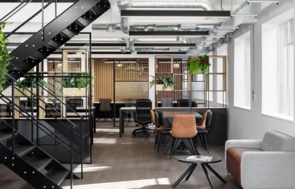 64 Person Managed Office with 4 Meeting Rooms and 3 Phone Booths | 4,250 Sq. Ft.