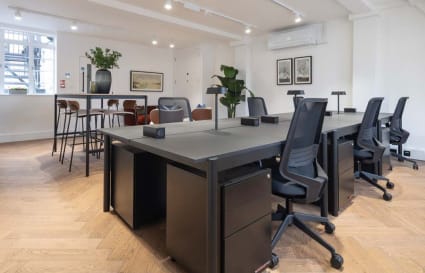 Managed Office for up to 6 People | 473 Sq. Ft.