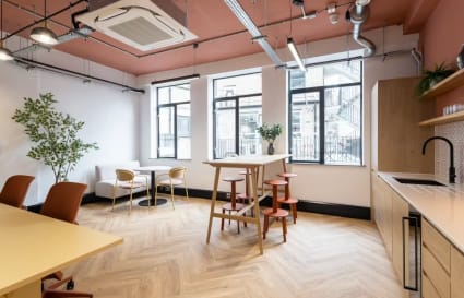 Managed Office for up to 18 People with Meeting Room | 1,480 Sq. Ft.