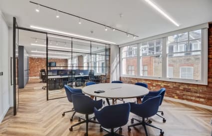 Managed Office for up to 25 People | 2,047 Sq. Ft.