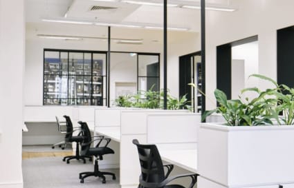 Bright, Flexible Coworking Desks Available | Corner Desk