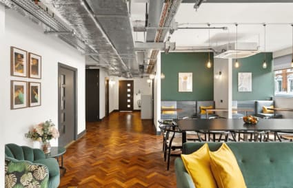 Private Office for up to 34 People | 1,195 Sq. Ft.