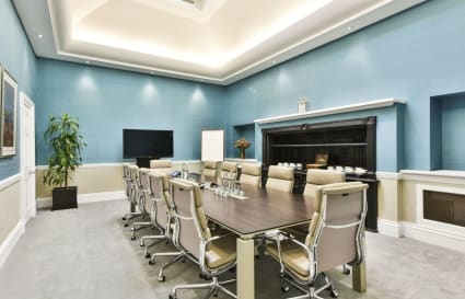 4 Person Office Available | 200 Sq. Ft.