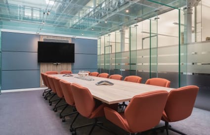 8 Person Private Office | 400 Sq. Ft.