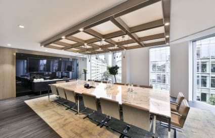 4 Person Internal Private Office | 225 Sq. Ft.