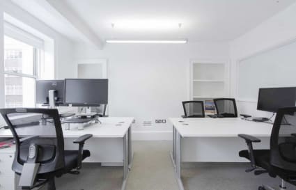 Private Office for up to 5 People | 170 Sq. Ft.