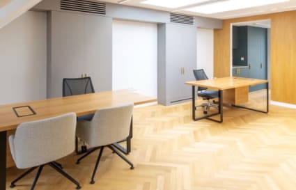 Managed Office for up to 8 People with Meeting Room | 587 Sq. Ft.
