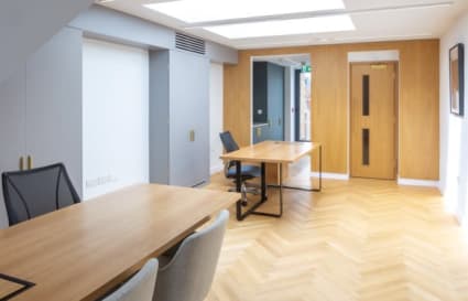 Managed Office for up to 8 People with Meeting Room | 587 Sq. Ft.