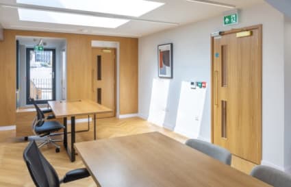Managed Office for up to 8 People with Meeting Room | 587 Sq. Ft.