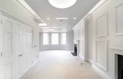 Managed Office for up to 10 People | 749 Sq. Ft.