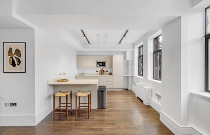 Managed Office for up to 16 People with Meeting Room | 1,228 Sq. Ft.
