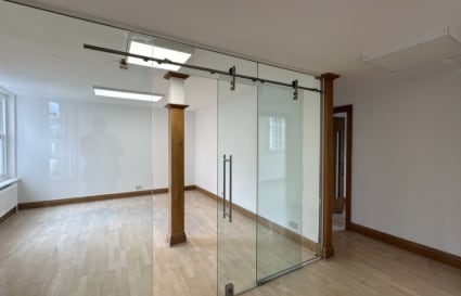 Managed Office for up to 16 People with 2 Meeting Rooms | 852 Sq. Ft.