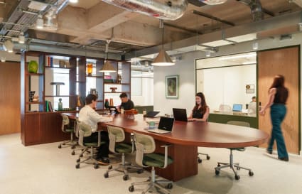Private Office for up to 24 People | 806 Sq. Ft.
