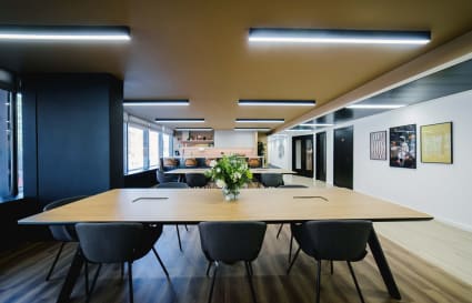 External Private Office for up to 56 People | 2,235 Sq. Ft.