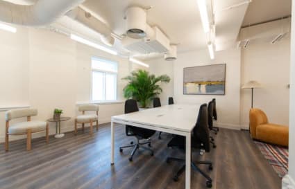 28 Person Private Office with Meeting Room | 1,100 Sq. Ft.