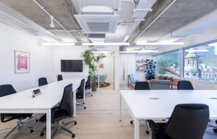 12 Person Private Office with Meeting Room & Phone Booth | 520 Sq. Ft.