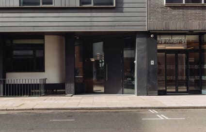 16 Person Private Office | 597 Sq. Ft.