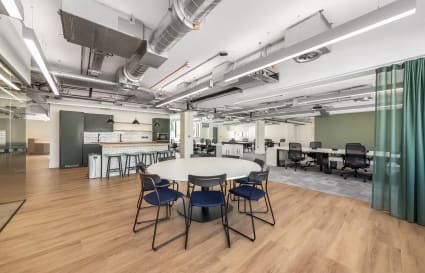Managed Office for up to 22 People with 3 Meeting Rooms | 3,392 Sq. Ft.