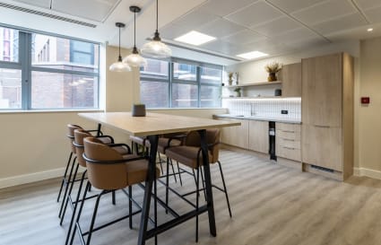 54 Person Managed Office with 4 Meeting Rooms | 5,688 Sq. Ft.