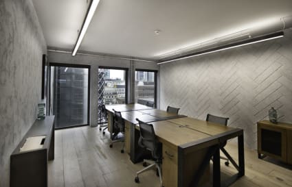 12 Person Office Available | 541 Sq. Ft.