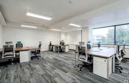 Private Office for up to 11 People | 547 Sq. Ft.
