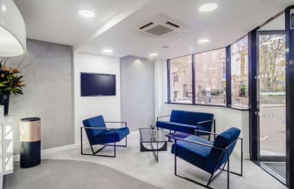 18 Person Private Office | 748 Sq. Ft.