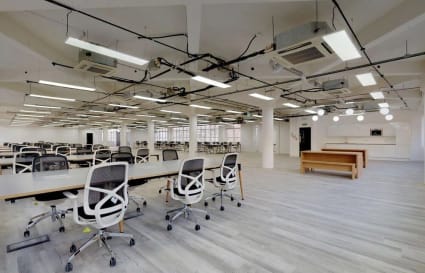 18 Person Private Office | 748 Sq. Ft.