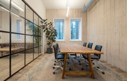 12 Person External Private Office in Clerkenwell | 1,030 sq ft