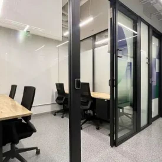 V&G Business Centre