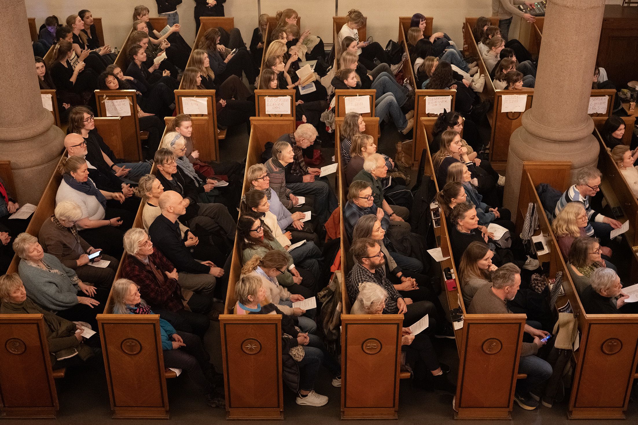 Publikum på konsert i Grønland kirke