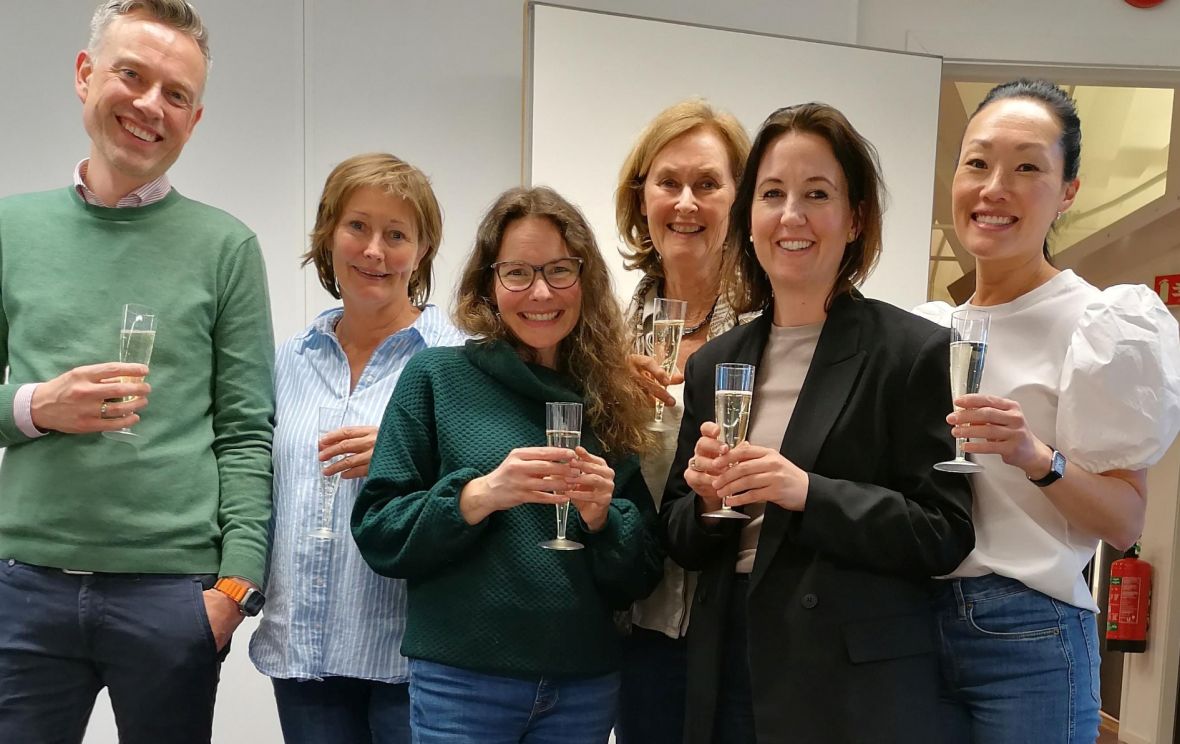 Fv. Ole Aleksander Dyrkorn, Ingrid Næss, Trine Aarvold, Anne Lise Helgesen, Ida Waagsbø Bjørntvedt og Jenny Toftner (i forbindelse ny revidert utgave av Vulva.no)