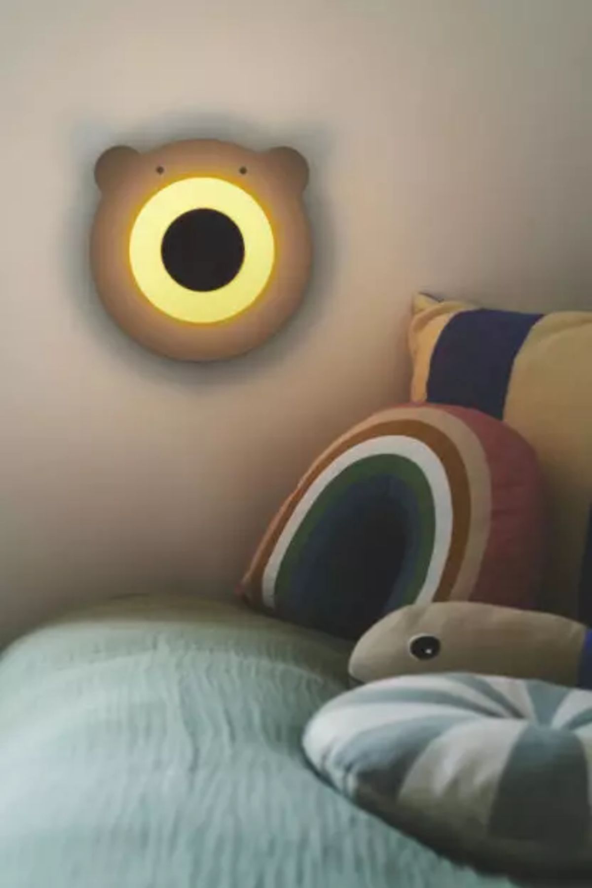 vegglampe over seng
