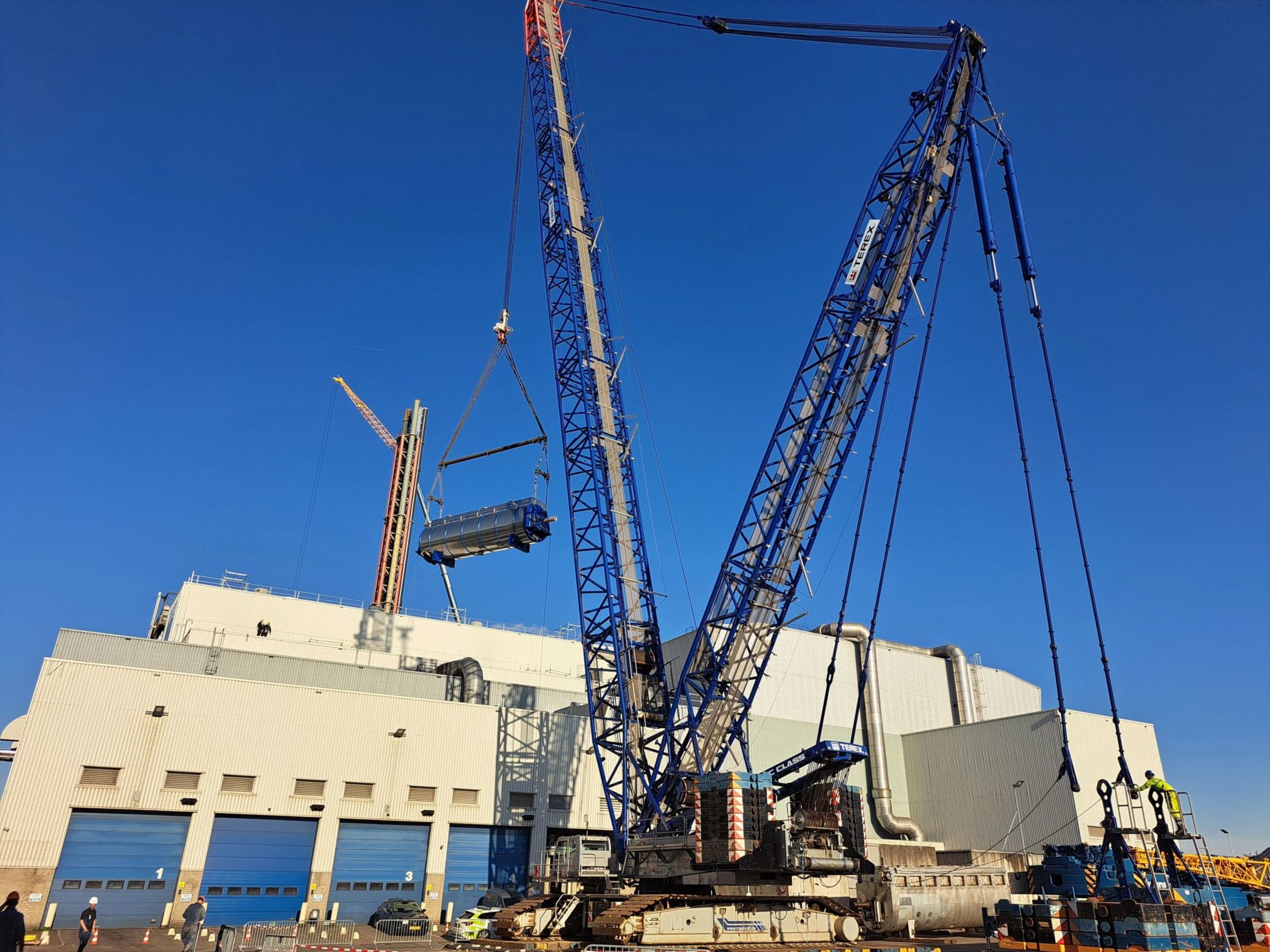 Lifting operation during installation of TD dryer at site