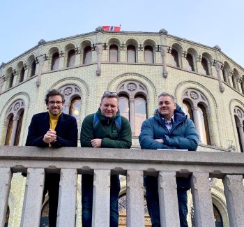 Stendi på Stortinget