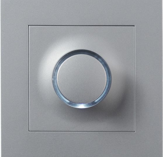 Lysbryter i fargen aluminium