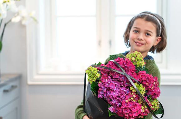 Hortensia er en flott gave å gi - fra Interflora.