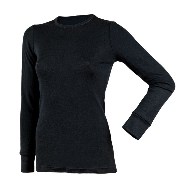 Ullgenser i merinoull fra Janus til dame. Sort genser fra kolleksjonen BlackWool