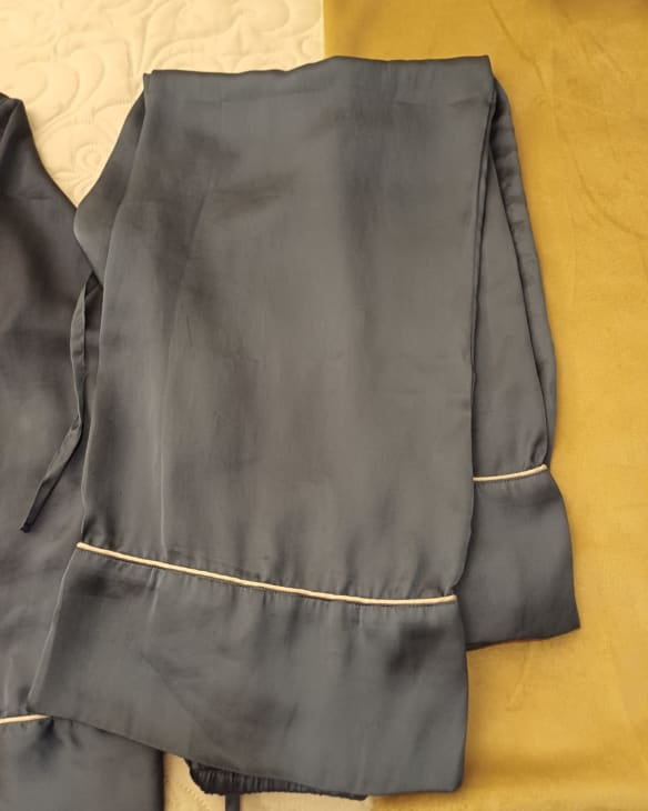 PIJAMA DE SEDA H&M - 1