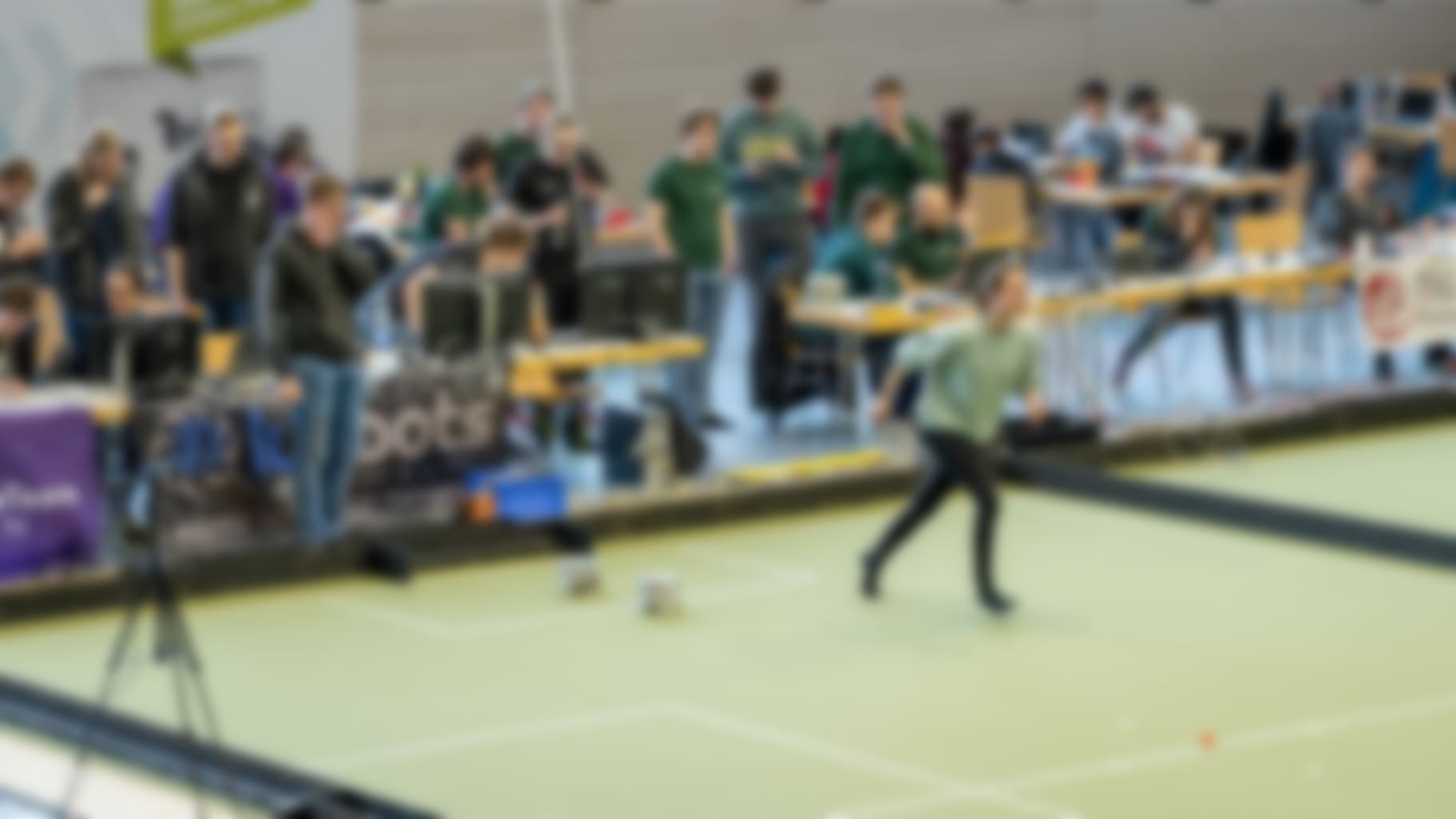 Beim RoboCup treten verschiedene Teams gegeneinander an. Hier ein Foto aus dem Jahr 2023.