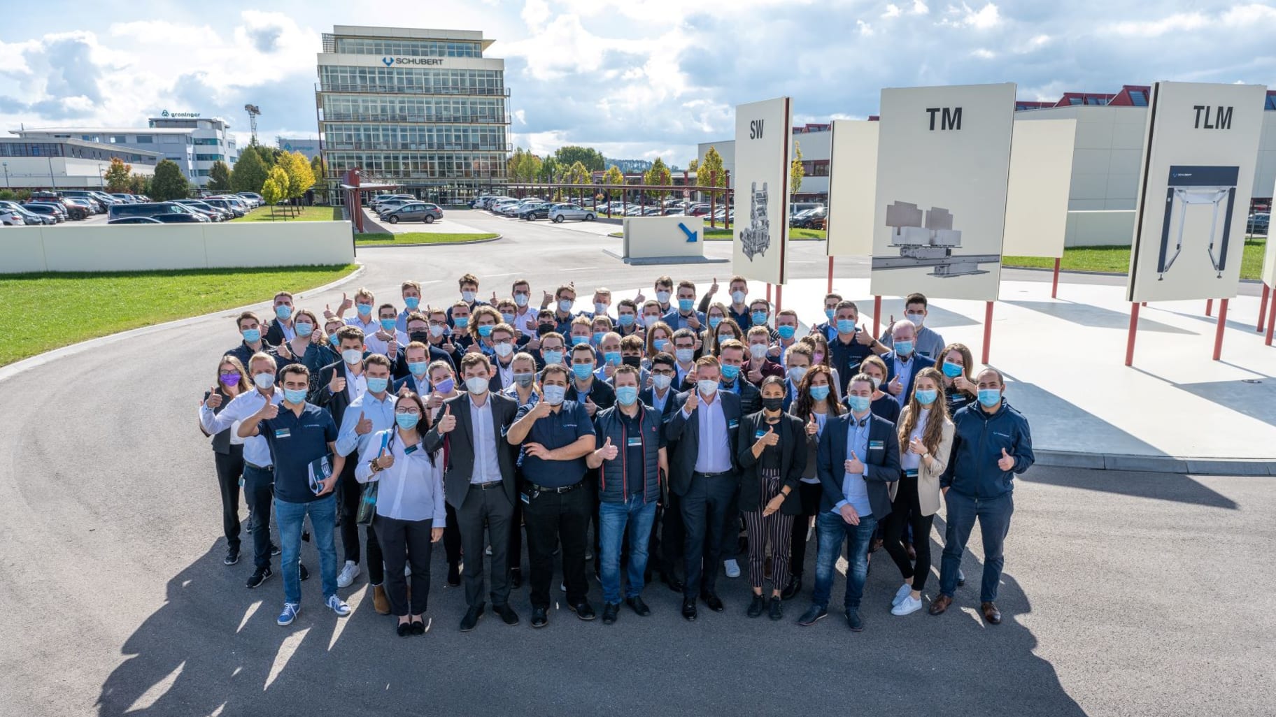 Teambild aller 42 Studenten