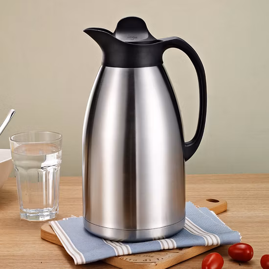 Stainless steel simple insulated vacuum kettle 2 litter