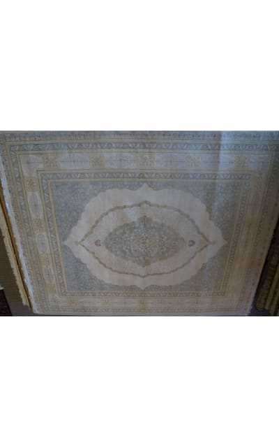 J Aziz 1618 Antiqued V-1625 Ivory - Ivory Area Rug