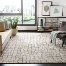 Safavieh Soho SOH431A Silver / Grey Area Rug