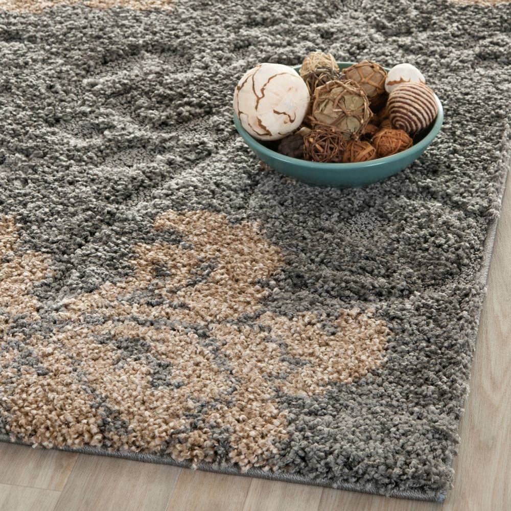 SG458-8013-27 23 x 7 Safavieh Florida Shag Collection SG458-8013 Grey and Beige Runner SG458-8013-27 23 x 7 Safavieh Florida Shag Collection SG458-8013 Grey and Beige Runner